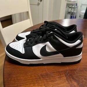 Nike Black and White Athletic Shoes Classic Design
